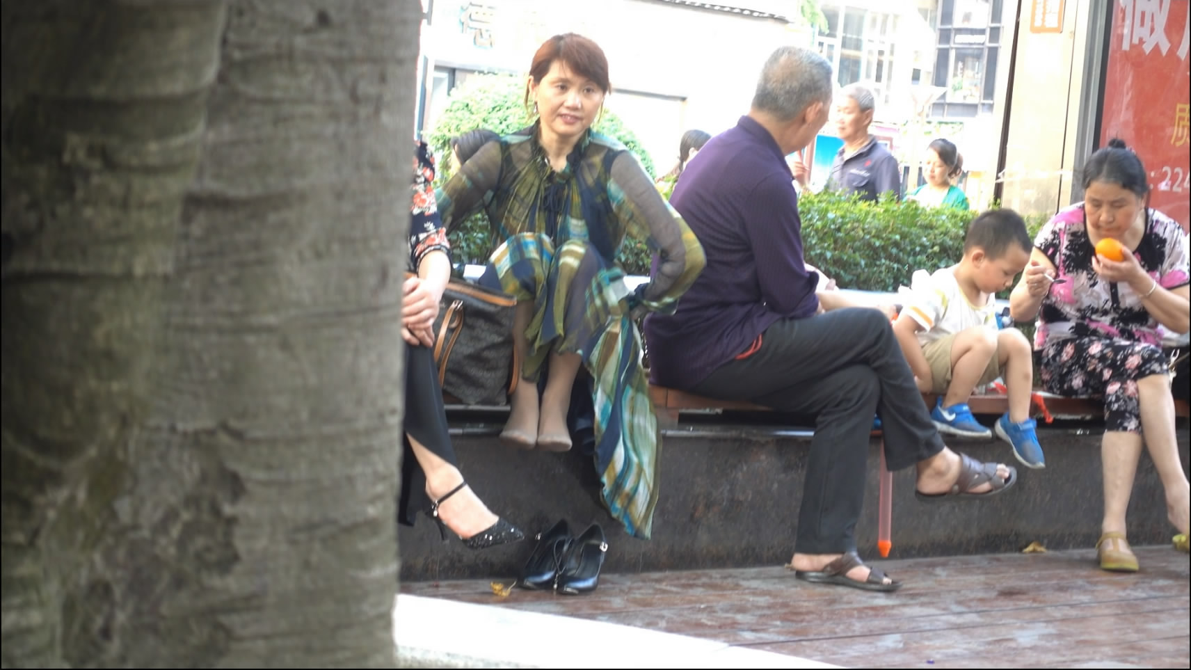 streetsnapnylon[00 00 22][20181208 095539 0]